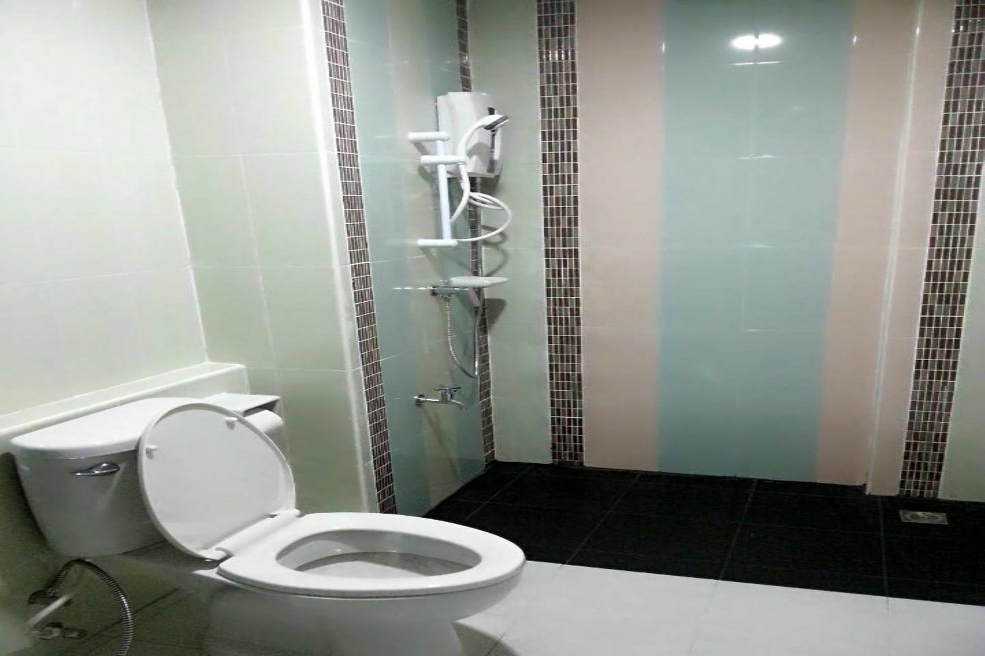 Central View Hostel Hat Yai Exterior foto